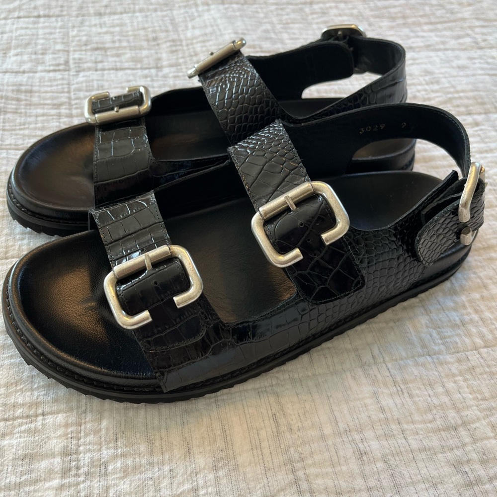 Freda Salvador Piper Buckle Footbed Sandal